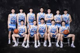 激烈对抗的